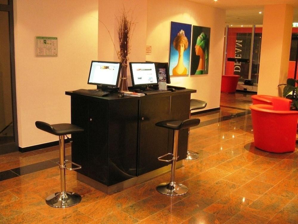แกรนด์ โฮเต็ล ดรีม ไมน์ ซิตี้เซ็นเตอร์ Hotel Frankfurt am Main สิ่งอำนวยความสะดวก รูปภาพ